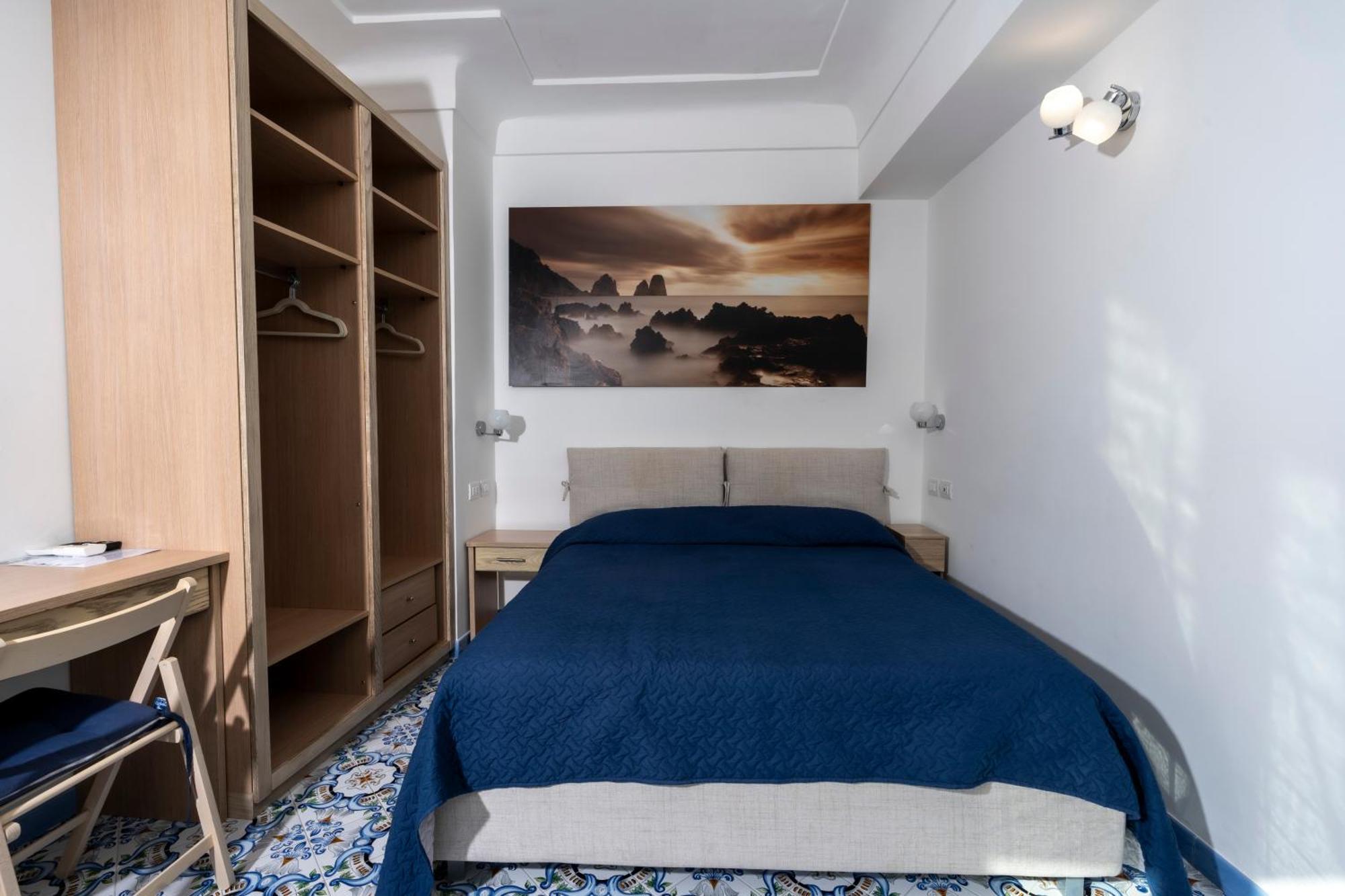 Guest House La Piazzetta Capri Buitenkant foto