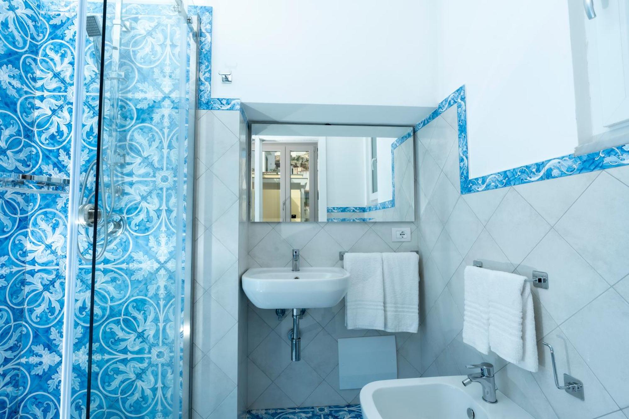 Guest House La Piazzetta Capri Buitenkant foto